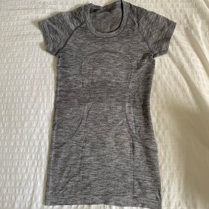 Women’s Lululemon Swiftly Tech Short Sleeve Shirt 2.0